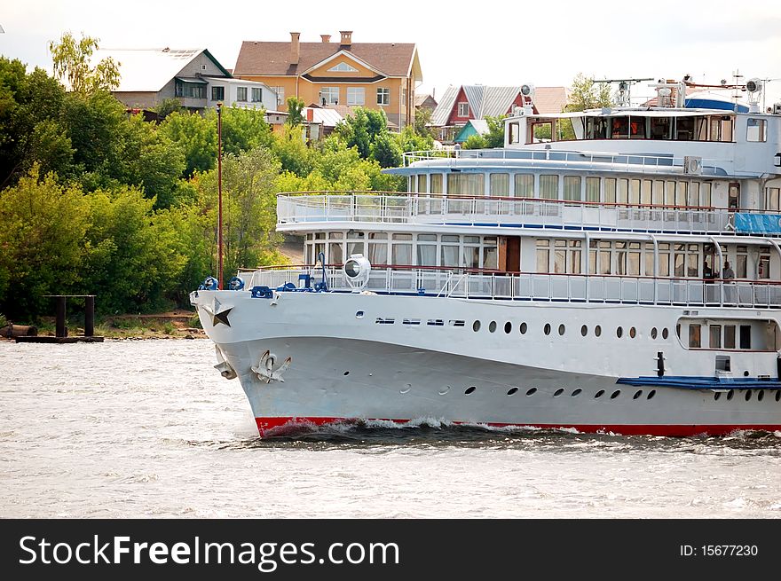 White river cruise boat