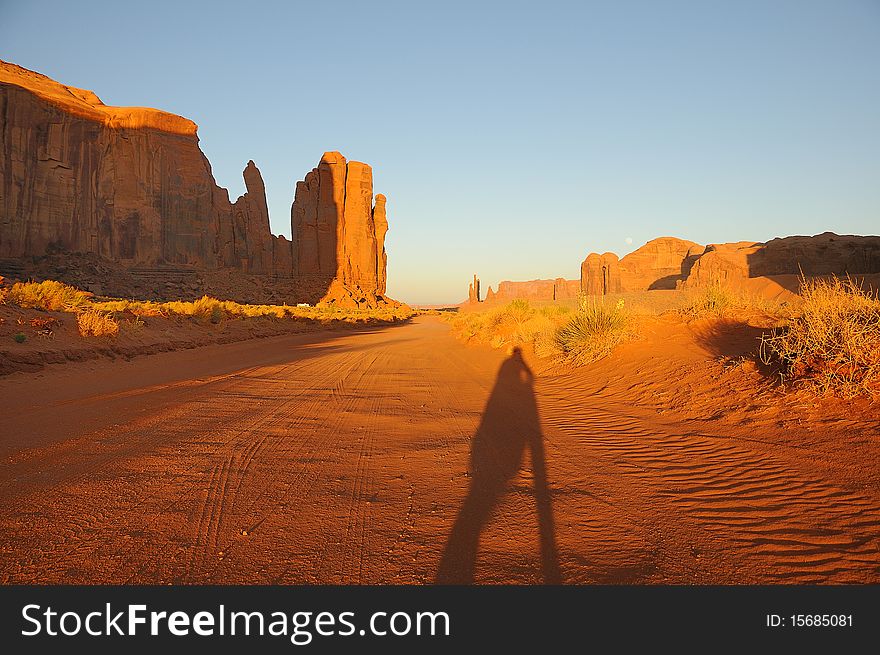 Last rays of light in Monument Valley, Arizona. Last rays of light in Monument Valley, Arizona.