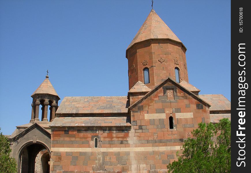 Monastery Khor Virap  is a 7th century Armenian monastery in the Ararat plain in Armenia.The main church, St. Astvatsatsin, dates from the end of the 17th century. Monastery Khor Virap  is a 7th century Armenian monastery in the Ararat plain in Armenia.The main church, St. Astvatsatsin, dates from the end of the 17th century