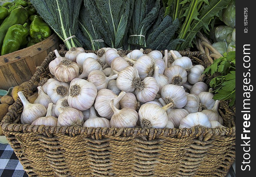 Organic garlic on sale at outdoor farmers market