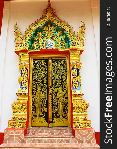 Painting on door in temple,Wat Boe Kaew,Phrae,Thailand. Painting on door in temple,Wat Boe Kaew,Phrae,Thailand.