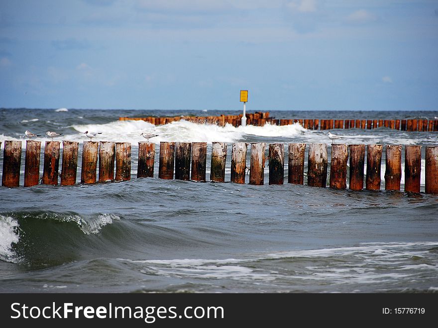 Sea-Gulfs and breakwater at Baltyk Sea. Sea-Gulfs and breakwater at Baltyk Sea