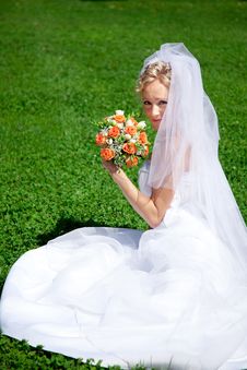 Bride With A Wedding Bouquet Royalty Free Stock Photos Bride With A Wedding Bouquet Royalty Free Stock Photos