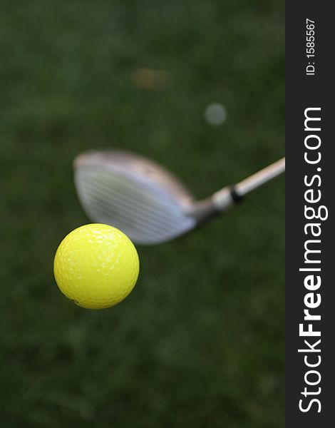Mid flight golf ball (vertical frame)