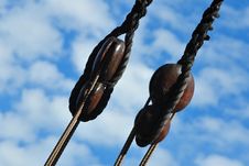 Wooden Rigging Block Royalty Free Stock Images Wooden Rigging Block Royalty Free Stock Images