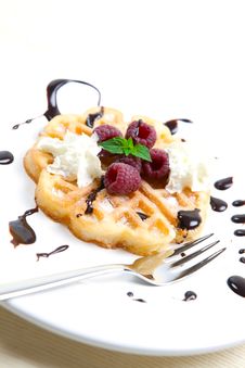 Waffle With Fruits Royalty Free Stock Photography