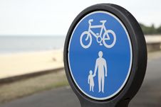 Pesdestrian And Cycle Lane Sign Royalty Free Stock Photos Pesdestrian And Cycle Lane Sign Royalty Free Stock Photos