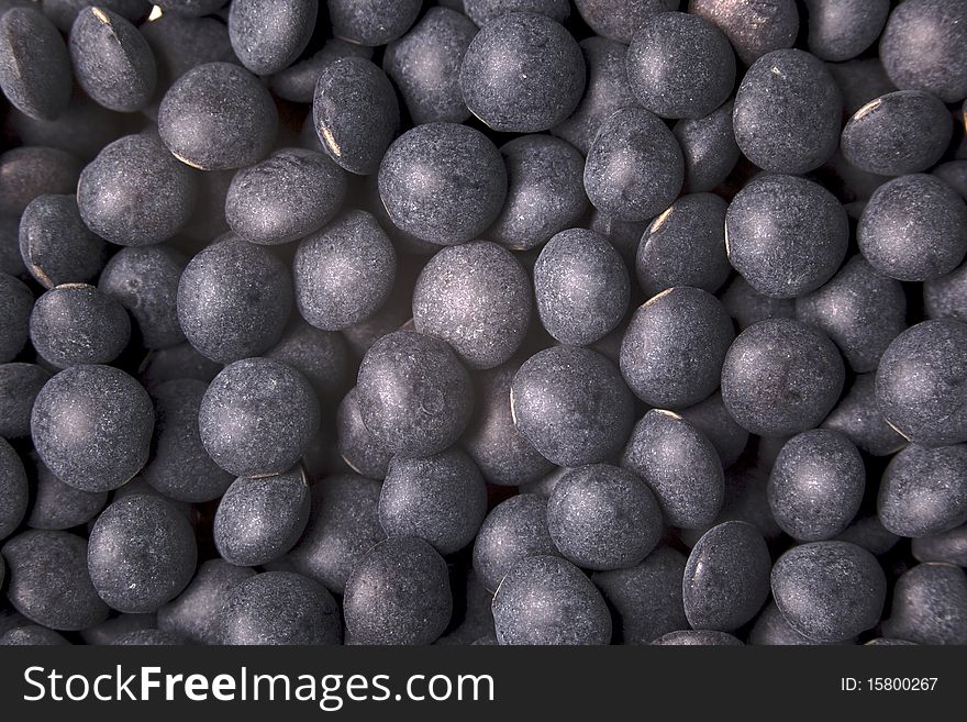 Macro of black Beluga lentil (urad beans)