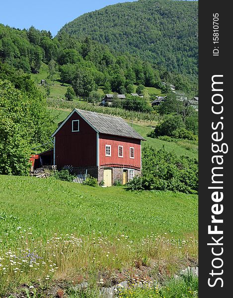 Farmer's hut in the rural countryside behind Hardangerfjord. Farmer's hut in the rural countryside behind Hardangerfjord