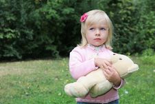 Baby Girl Holding Her Toy Bear Royalty Free Stock Photos Baby Girl Holding Her Toy Bear Royalty Free Stock Photos