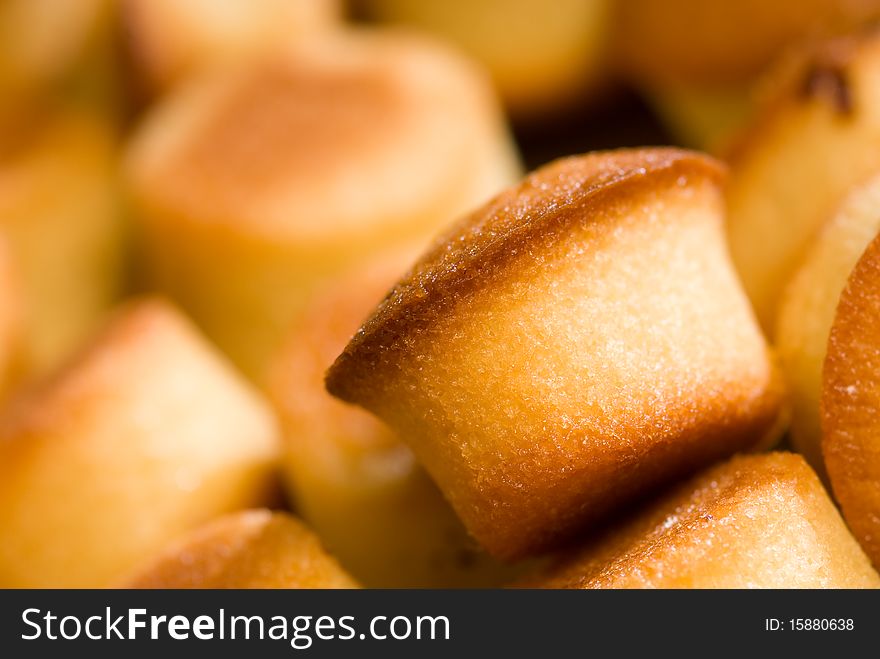 Close up picture of mini pound cakes