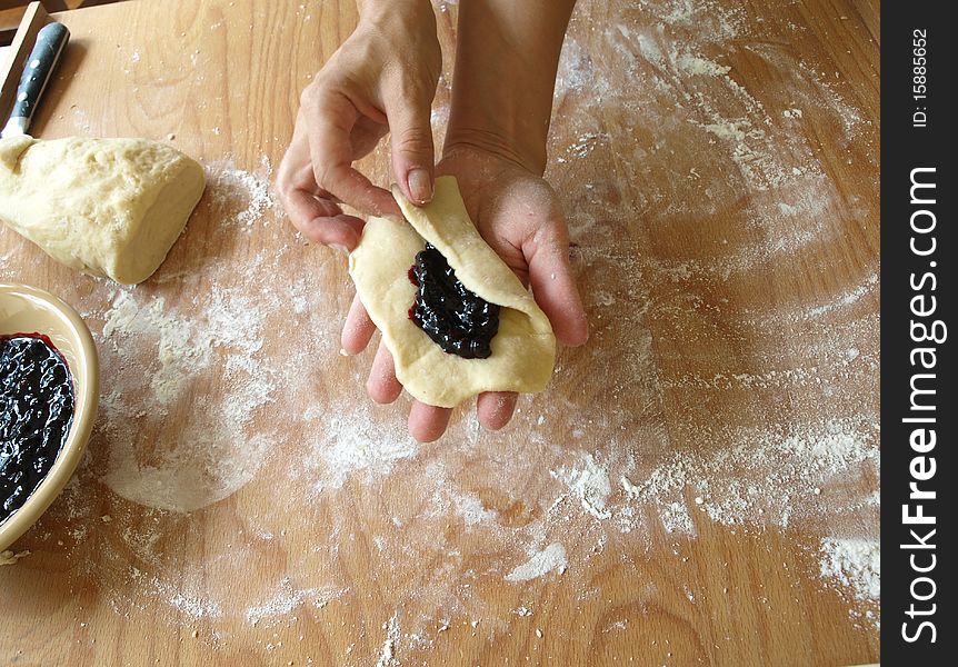 Making cakes in the kitchen