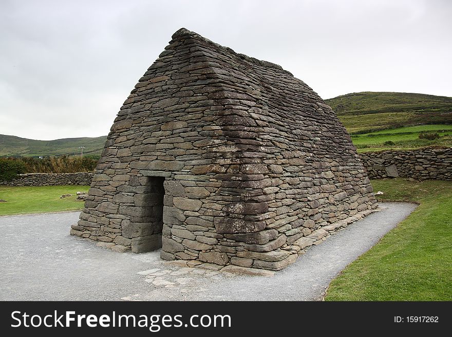 Gallarus Oratory is the best preserved early Christian church located in Dingle Peninsula, County Kerry, Ireland which dates back to the 6th century. The oratory was built from local stones and shaped like an upturned boat. The sacred place was abandoned after the attacks of the Vikings. It is one of the most popular attractions in Ireland.