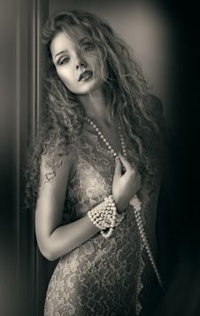 Beautiful Woman With Pearl Beads. Royalty Free Stock Images Beautiful Woman With Pearl Beads. Royalty Free Stock Images