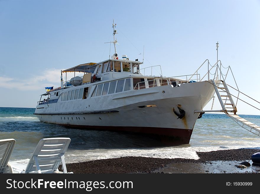 Ship put out of beach