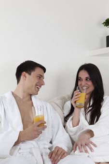 Sexy Young Couple In The Morning Having Breakfast Royalty Free Stock Images Sexy Young Couple In The Morning Having Breakfast Royalty Free Stock Images