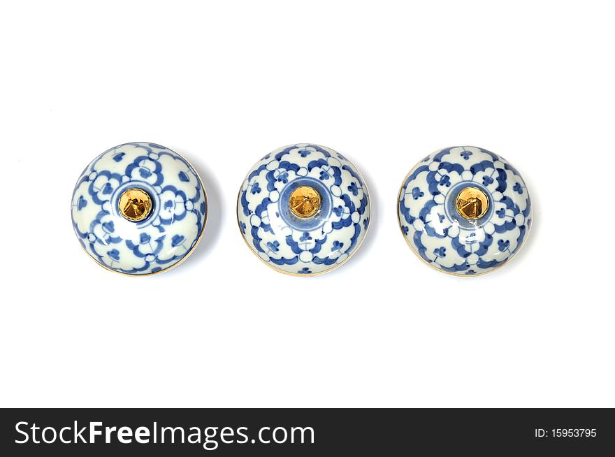 Three Benjarongs are the thai-chinese ceramic style