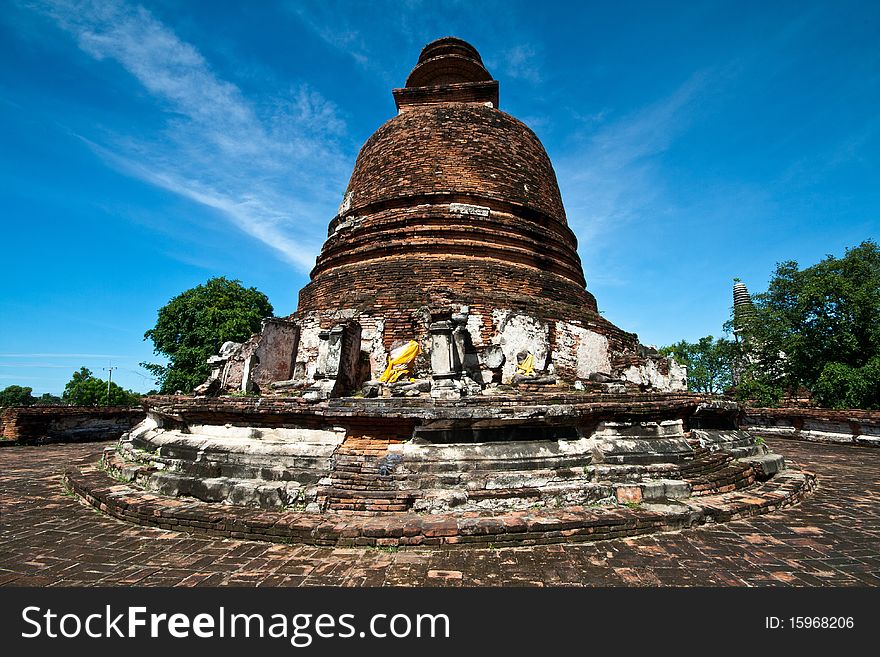 Wat Maheyong, Ayutthaya province. The ancient capital city of Thailand. Wat Maheyong, Ayutthaya province. The ancient capital city of Thailand.