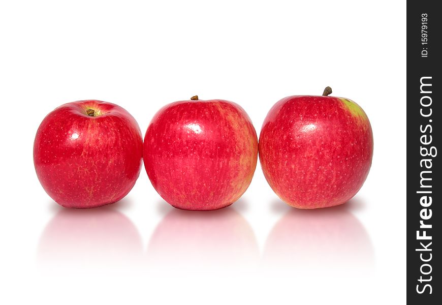 Red apples are shown in the picture. Red apples are shown in the picture.