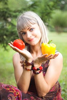 Girl Holding A Pepper And Tomato Royalty Free Stock Photo Girl Holding A Pepper And Tomato Royalty Free Stock Photo