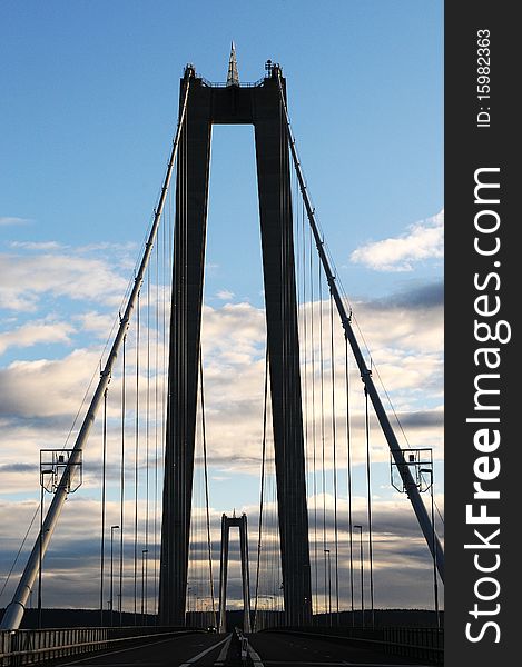 The longest suspended bridge in sweden. The longest suspended bridge in sweden