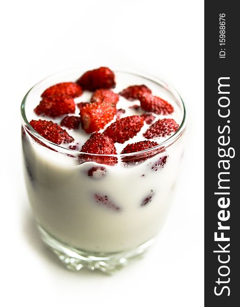 Strawberries Whit Milk