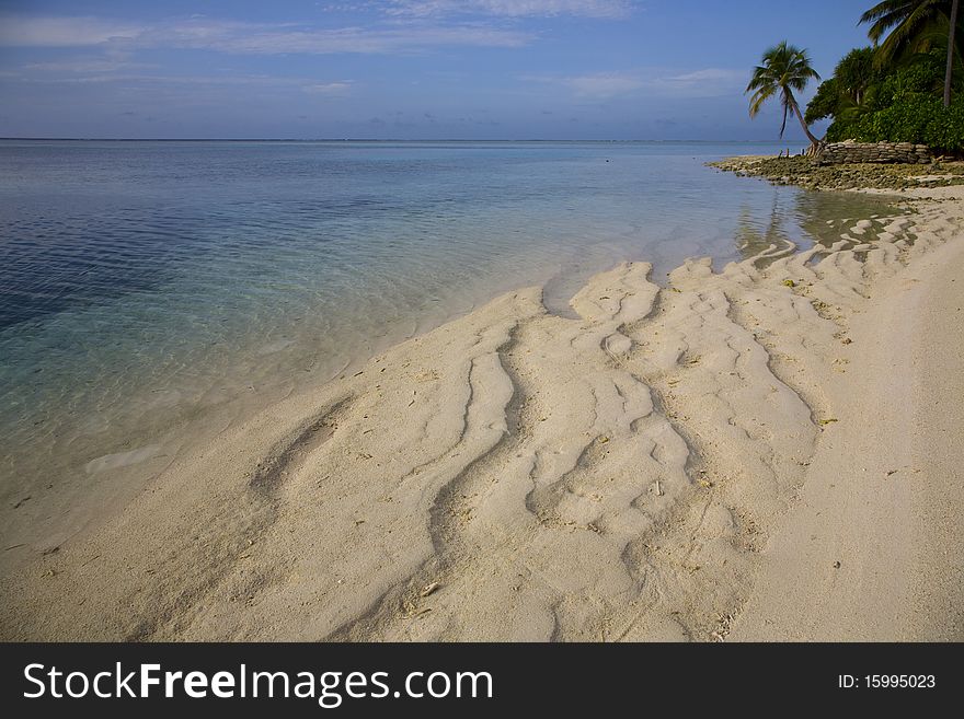 Medhufushi Island Resort is naturally quiet, serene, authentic Maldivian island. Medhufushi Island Resort is naturally quiet, serene, authentic Maldivian island