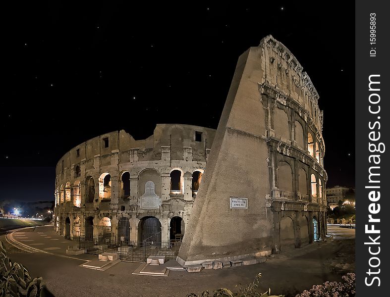 Shoot of the coliseum at night in Rome - Italy. Shoot of the coliseum at night in Rome - Italy.