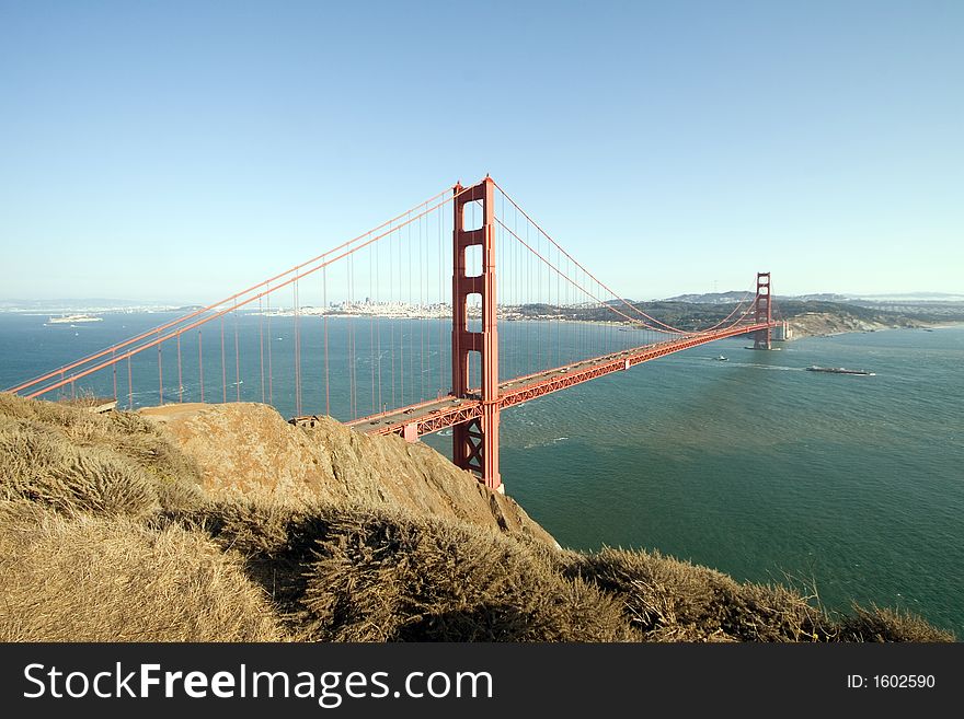 View of the Golden Gate Bridge, San Diego, San Francisco Bay