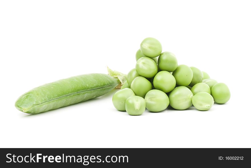 Fresh green peas isolated on a white background. studio photo