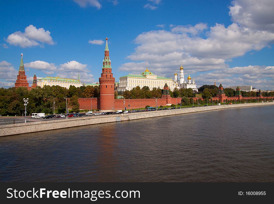 Beautiful kind to the Kremlin with Red Square