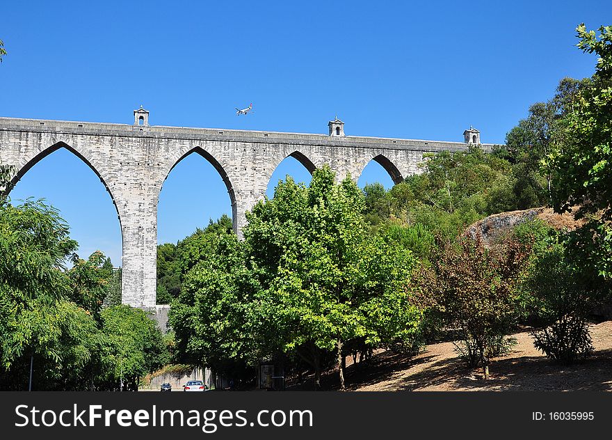 The historic architecture water in Lisbon was built in 18 century, Portugal
Passes through the mountains and tunnels. The historic architecture water in Lisbon was built in 18 century, Portugal
Passes through the mountains and tunnels