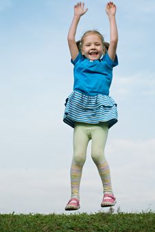 Little Girl Jump Om Grass Royalty Free Stock Images Little Girl Jump Om Grass Royalty Free Stock Images