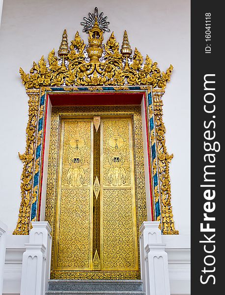 Arch Gold Door in Temple Bangkok of Thailand