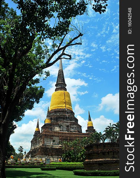 Brick pagoda at Yai Chai Mongkol Temple in Thailand