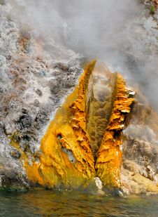 Steaming Cliffs (Donne Cliffs), Lake Rotomahana, W Stock Photo Steaming Cliffs (Donne Cliffs), Lake Rotomahana, W Stock Photo