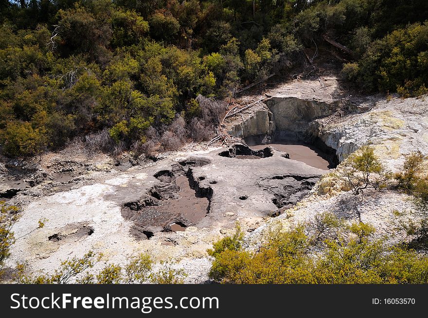 Devil S Ink Pots, Wai-O-Tapu