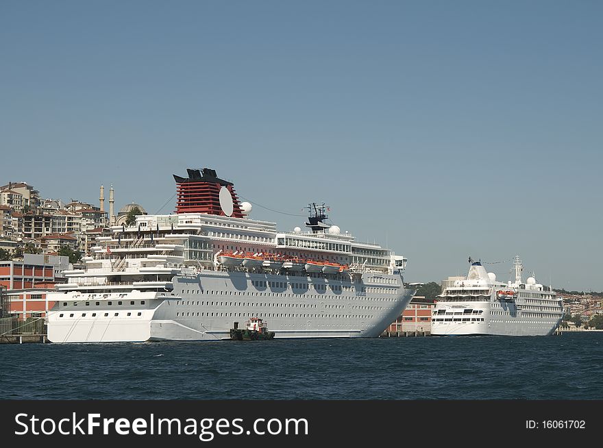 Cruise Ship Tourism In Istanbul, Turkey. Cruise Ship Tourism In Istanbul, Turkey