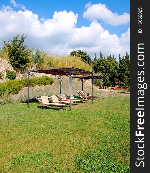 A natural solarium in Tuscany countryside. A natural solarium in Tuscany countryside