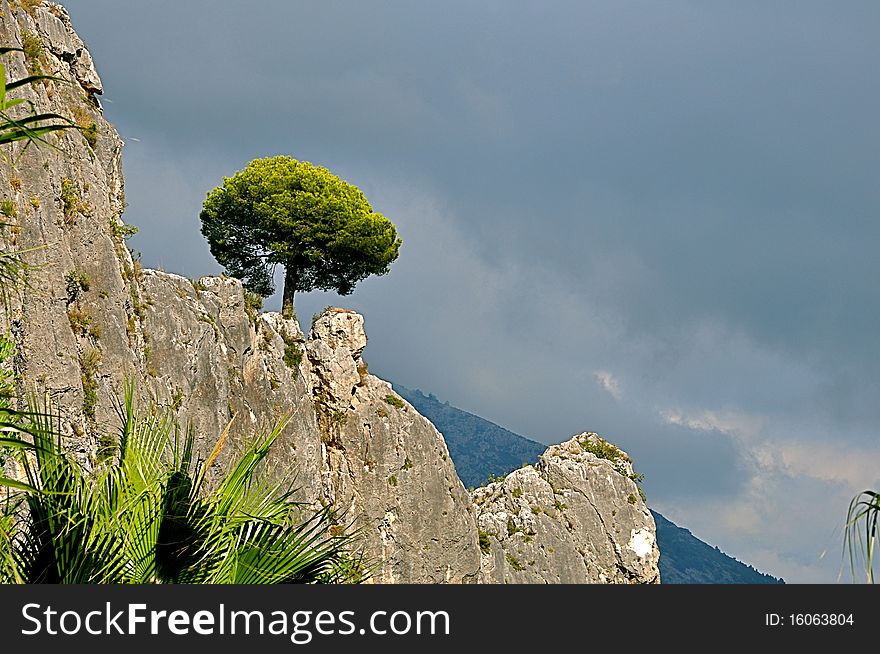 Spain Guadalest mountain sun sky ridge protrusion landscape painting village tree sky mountains. Spain Guadalest mountain sun sky ridge protrusion landscape painting village tree sky mountains