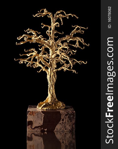 Golden tree sculpture.