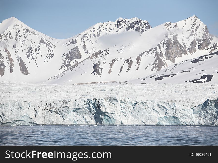 Arctic glacier landscape (Spitsbergen)