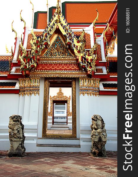 Lion Statue at Wat Pho bangkok thailand