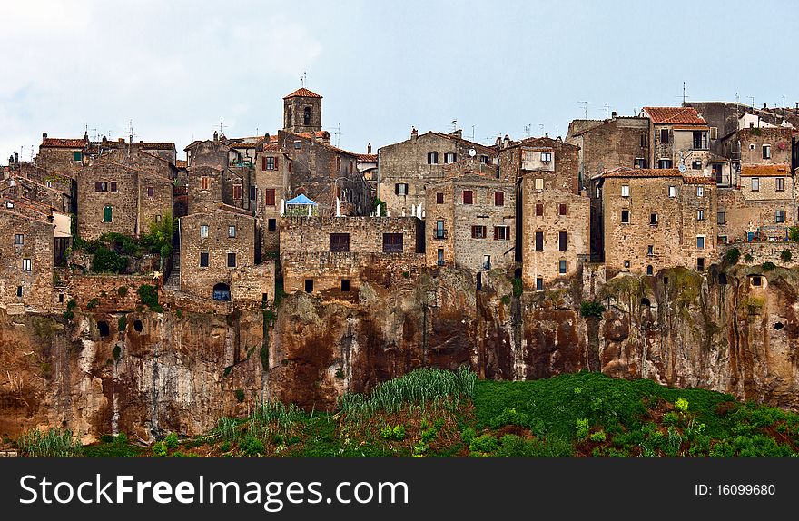 Pitigliano, rural village in Tuscany built on the rocks