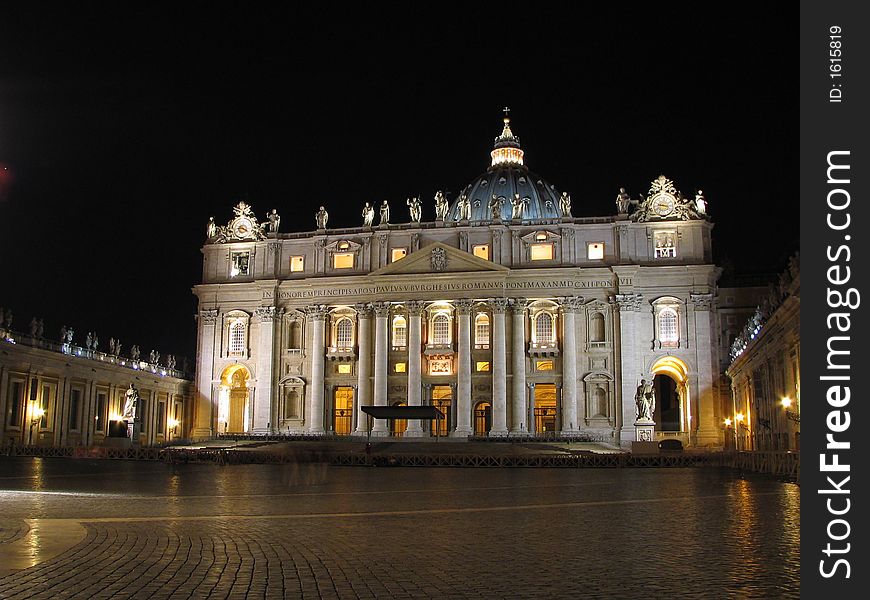 Saint Peter's Basilique by night, Rome, Italy. Saint Peter's Basilique by night, Rome, Italy