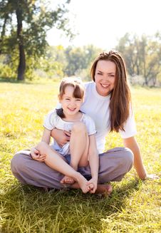 Mother And Daughter Royalty Free Stock Photography Mother And Daughter Royalty Free Stock Photography