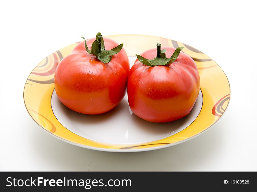 Refine tomatoes on ceramics plate