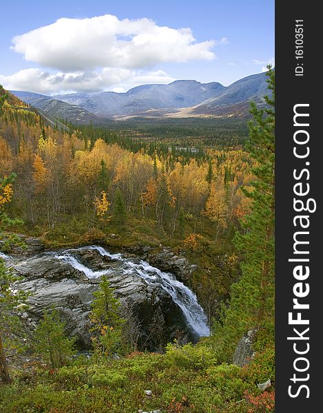 Falls among the northern mountains in September