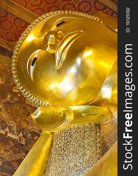 Recling Buddha Located in wat pho, Bangkok Thailand