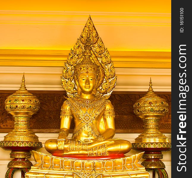 golden buddha in bangkok thailand